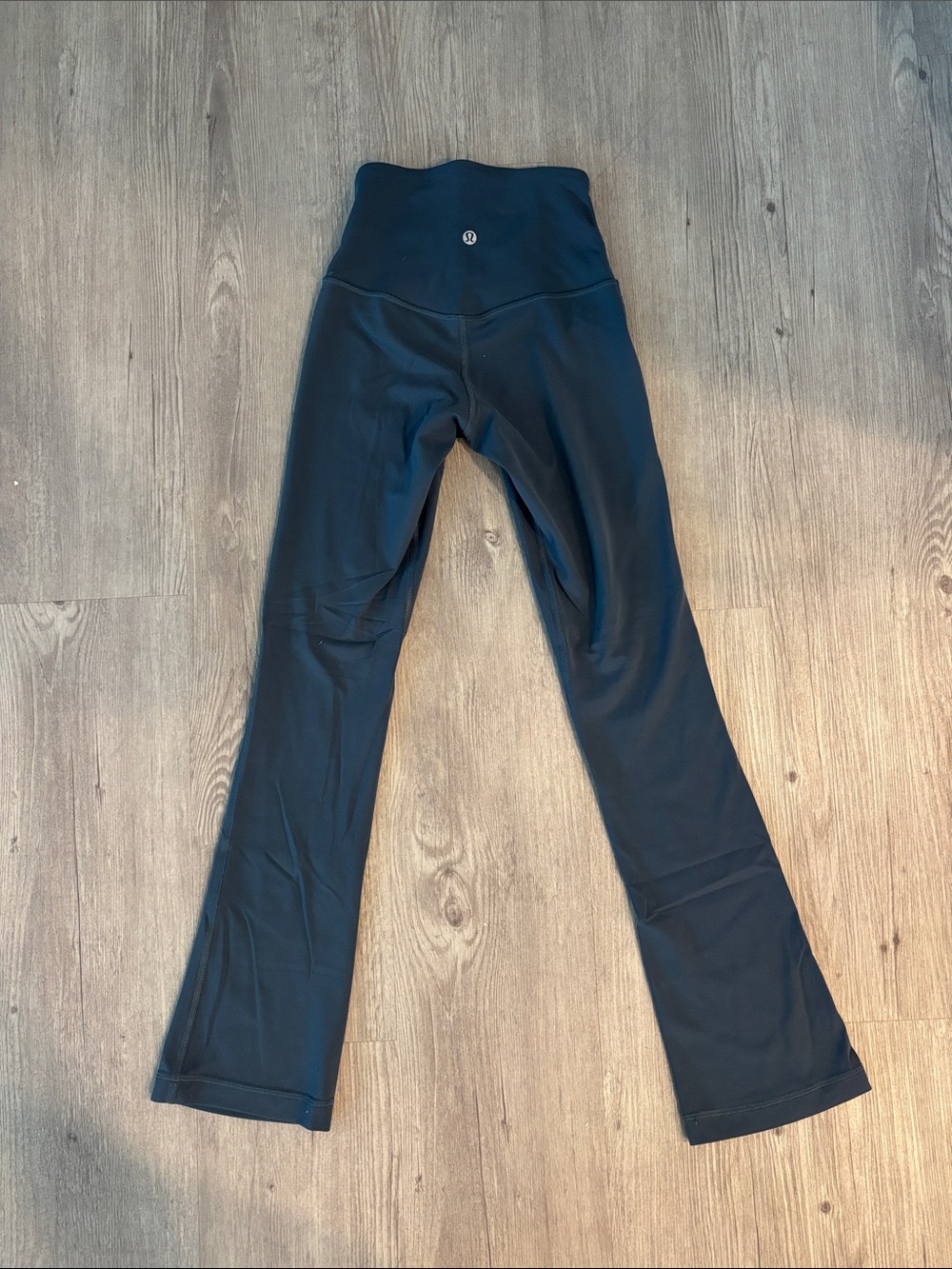 lululemon athletica mini Flare Leggings. Size 0